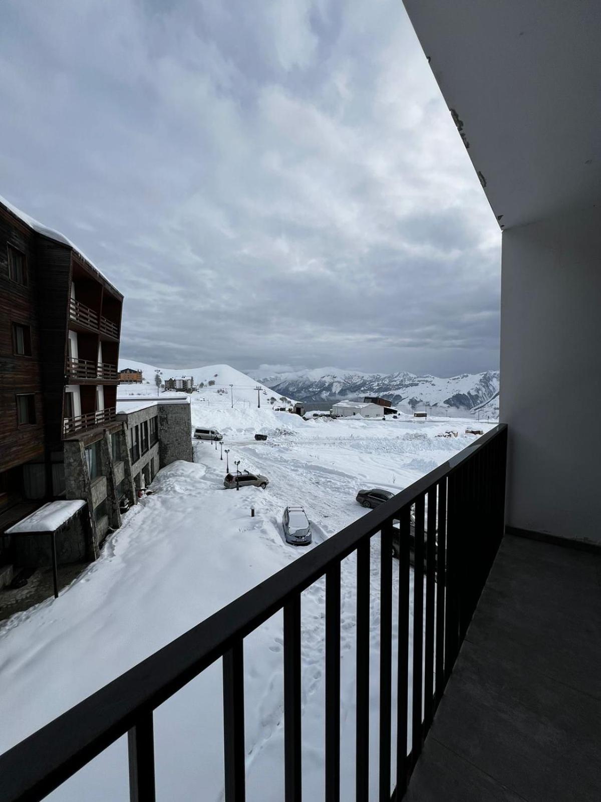 Rezi'S Apartment Vista Gudauri Εξωτερικό φωτογραφία