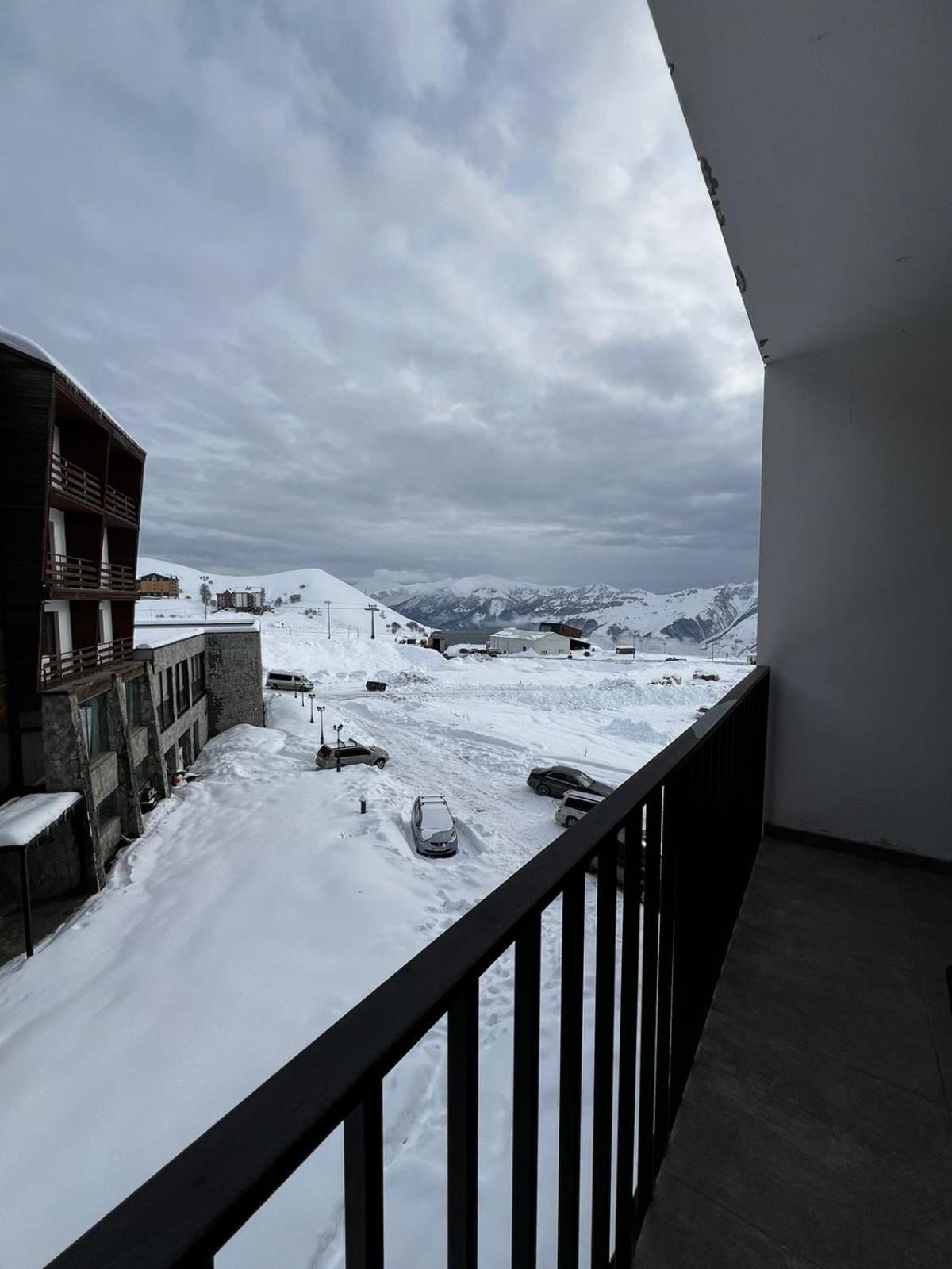 Rezi'S Apartment Vista Gudauri Εξωτερικό φωτογραφία